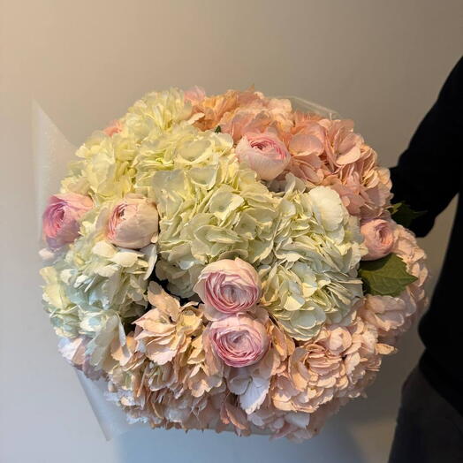 Champagne Garden Bouquet
