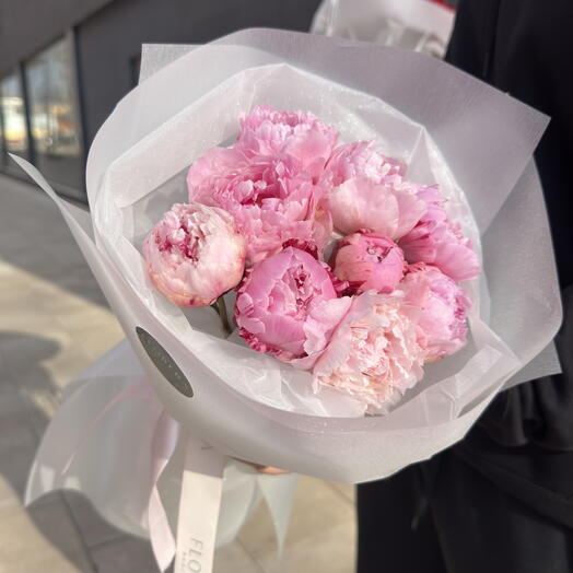 9 Peonies