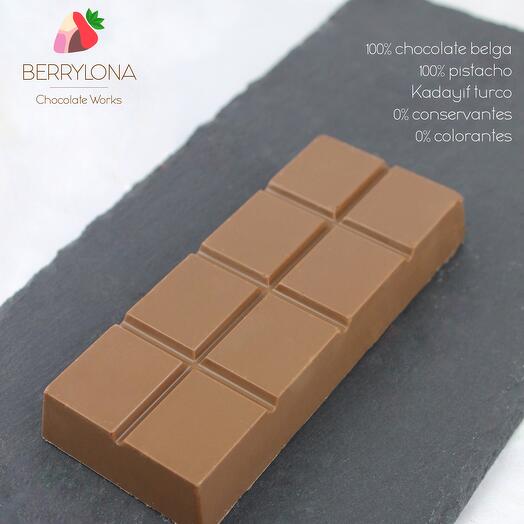 M Dubai Chocolate con leche, crema de pistacho y kataifi