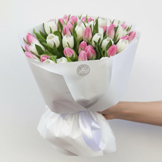Ramo de Tulipanes Rosas y Blancos Dulce Aurora