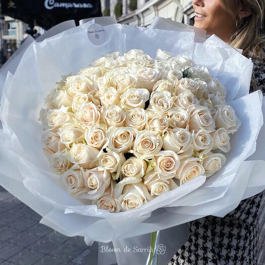 Bouquet of 75 white roses