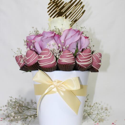Bouquet de fresas y flores