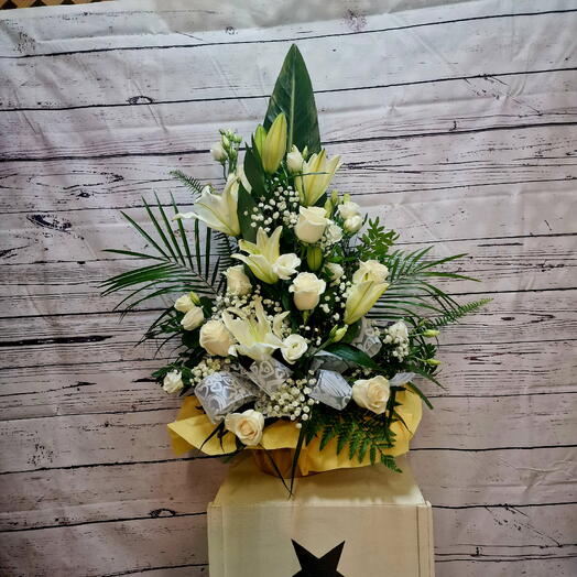 Assorted white centerpiece