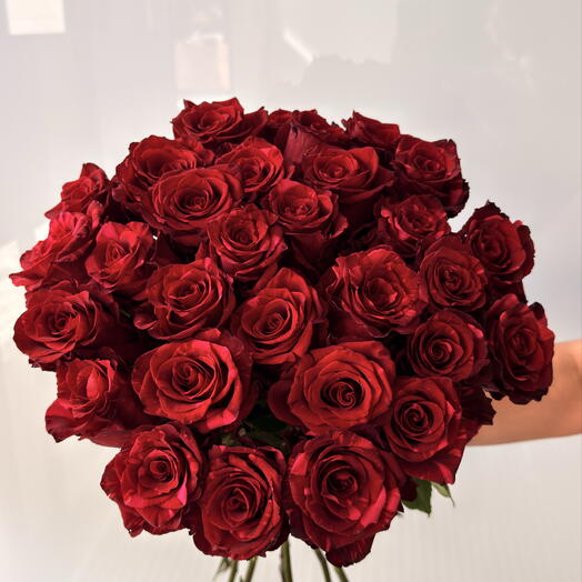 30 rosas rojas para mama