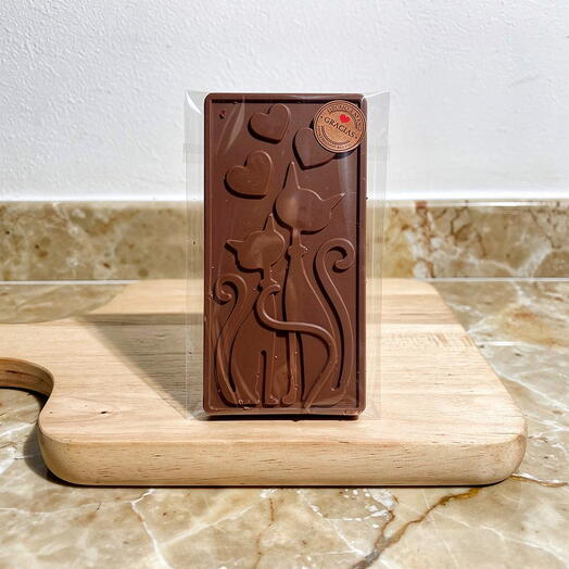 Chocolate con diseno de gatos