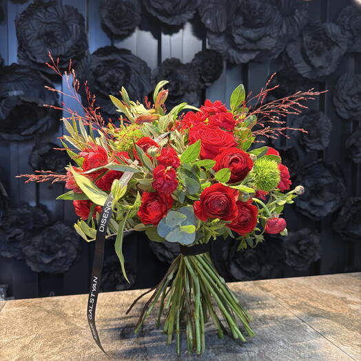 Ramo de tonos rojos