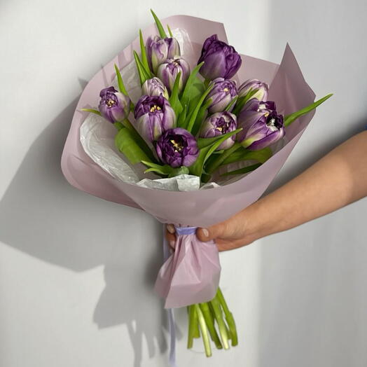 Ramo 11 Tulipanes Lila Premium – Detalle Especial 8 Marzo Dia de la Mujer