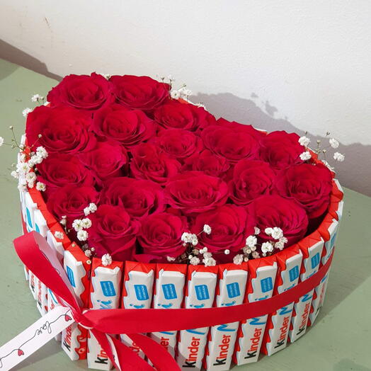 Caja de rosas Kinder bueno