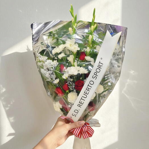 Ramo Funerario de Flores Naturales con Cinta