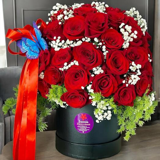 50 поцелуев из роз