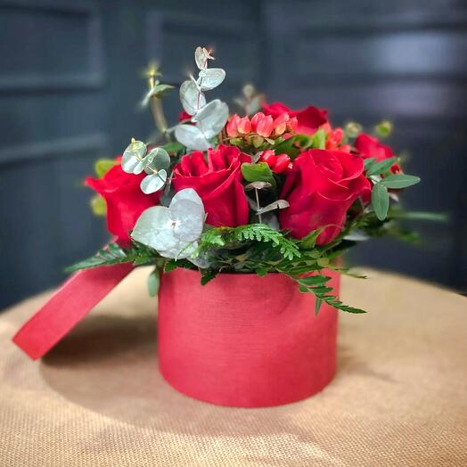 Sombrerera Pasion Eterna – El poder del amor en una caja