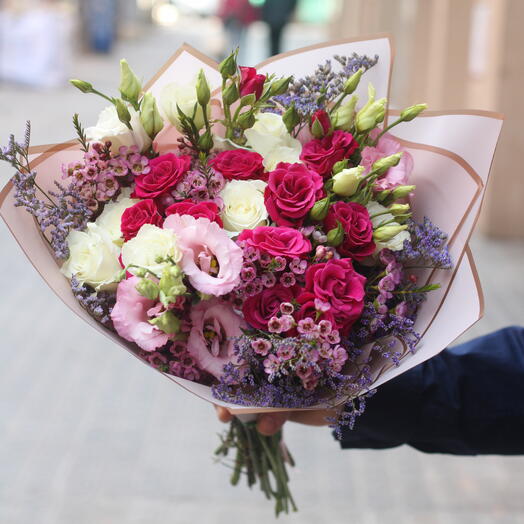 Ramo "Abrazo de Rosas"