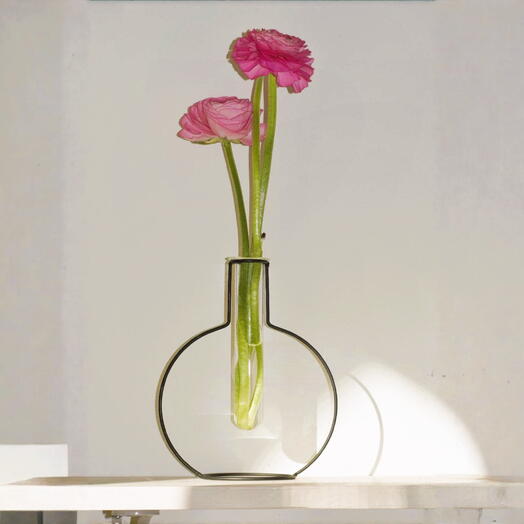 Florero Silueta con Flor Cortada