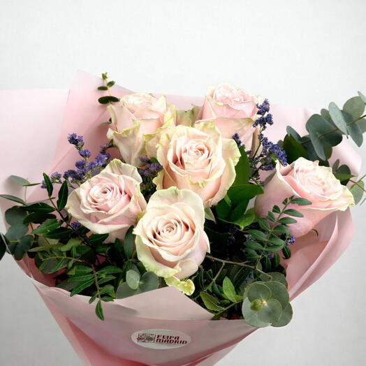 Ramo con 6 rosas rosadas