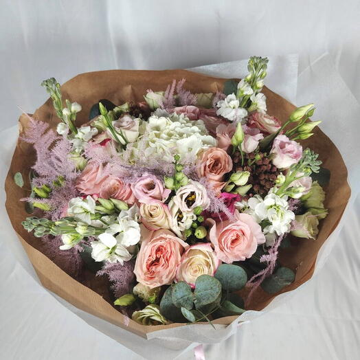 Bouquet De Luxe | Ramo de flores con rosas, hortensia, lisianthus