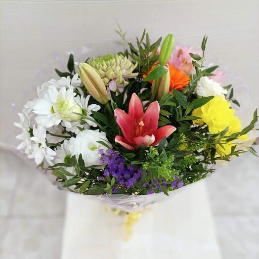 Ramo de Flores Chloris – Alegria Floral en Tonos Vivos