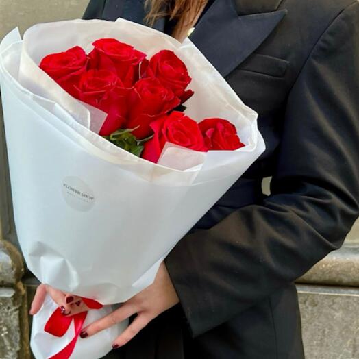 Corazón-7 Rosas Rojas