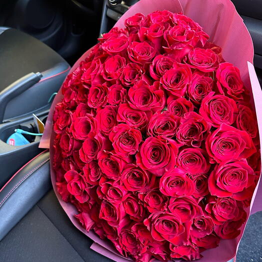 RAMO DE AMOR 125 rosas rojas grande