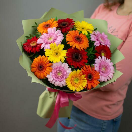 Colorful Cheer: 15 Mini Gerberas Bouquet