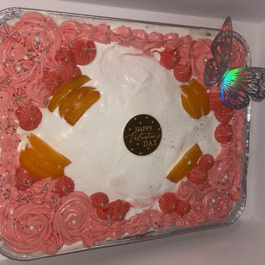 Tres leches de pistacho con merengue italiano y melocoton ( Rectangular 12,6x10,3 Pulgadas)