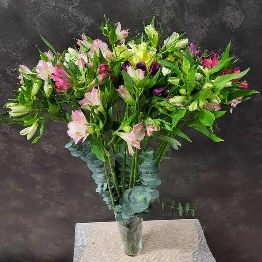 Ramo de 10 tallos de astromelias