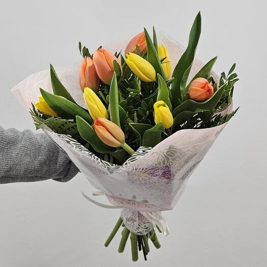 Ramo de tulipanes citrus