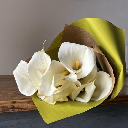 bouquet de callas blanches