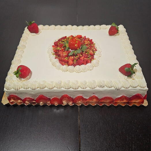 Tarta de fresas 🍓🍓🍓grande