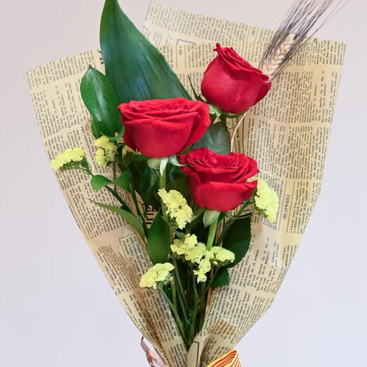 Bouquet of 3 Sant Jordi roses