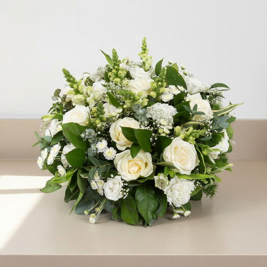 White centerpiece