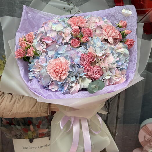 Ramo de hortensias Clavel malvavisco