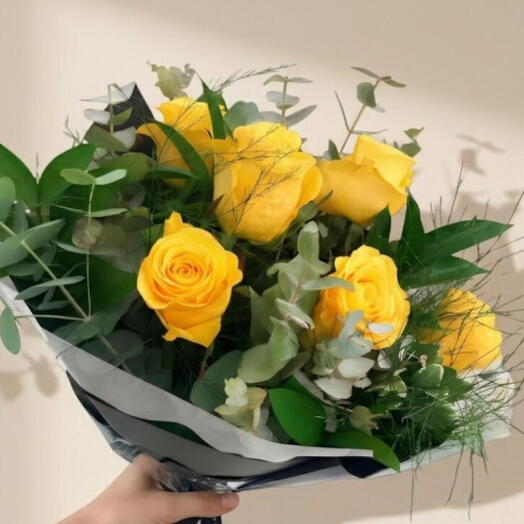 Букет из 6 жёлтых роз