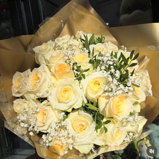 Ramo de 24 rosas blancas