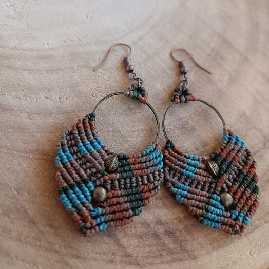Pendientes artesanos macrame marrones