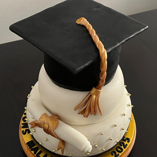 Tarta 3 pisos de graduacion