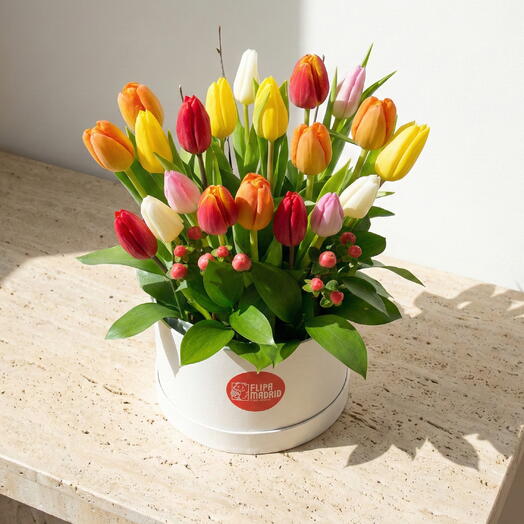 Boîte à chapeaux 20 tulipes
