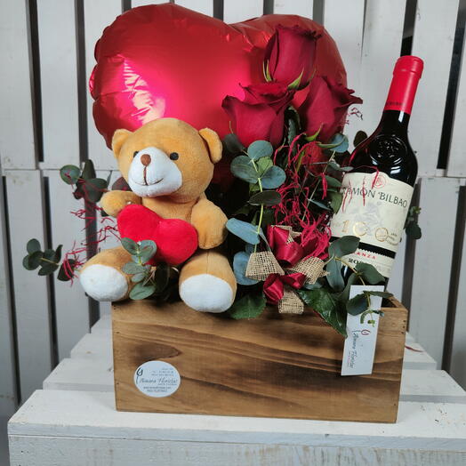 Caja Amor Vino y Peluche