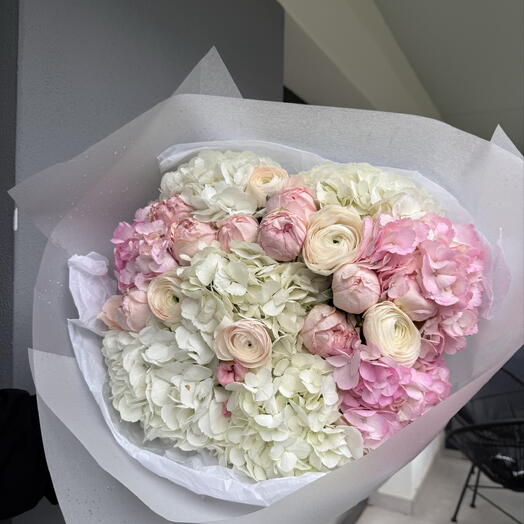 Pastel Hydrangea Dream