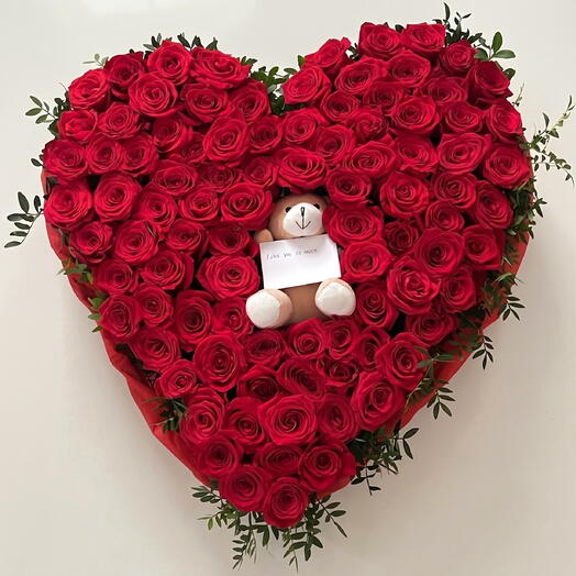 Heart of 101 roses with plush toy