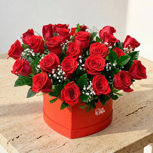Corazon de 24 Rosas Rojas en Caja – Arreglo romantico premium con rosas naturales