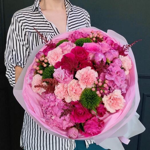 Fuchsia Passion Floral Bouquet