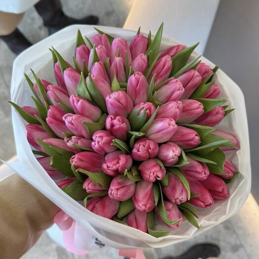 Букет из 50 тюльпанов