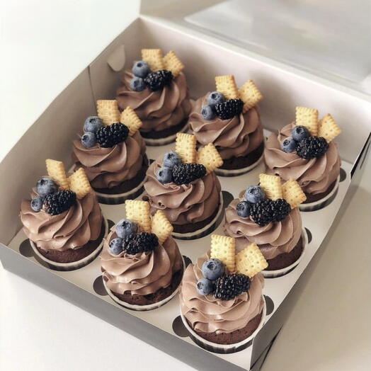 Caja de 9 cupcakes de chocolate