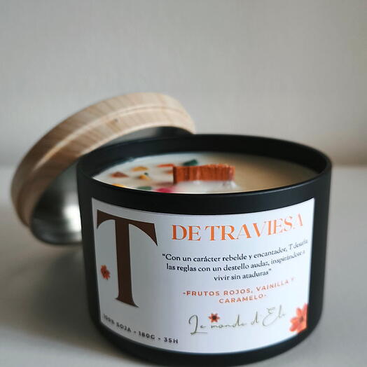 Vela aromatica T de Traviesa 180g
