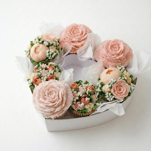 Corazon Sweet Love Valentines - 7 cupcakes