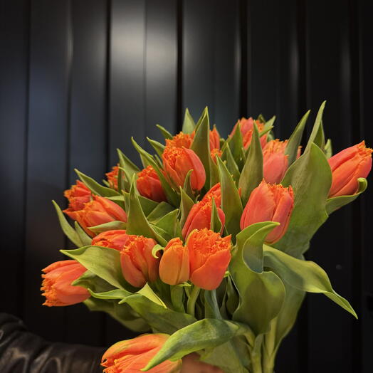 Ramo de tulipanes naranjas