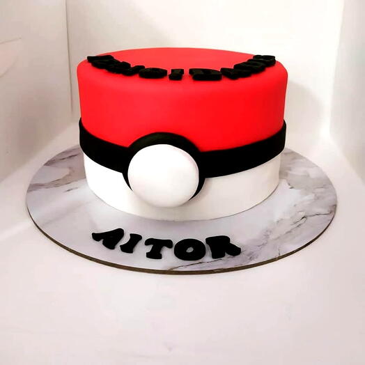 Tarta  roja y blanco