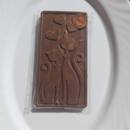 Chocolate con diseno de gatos