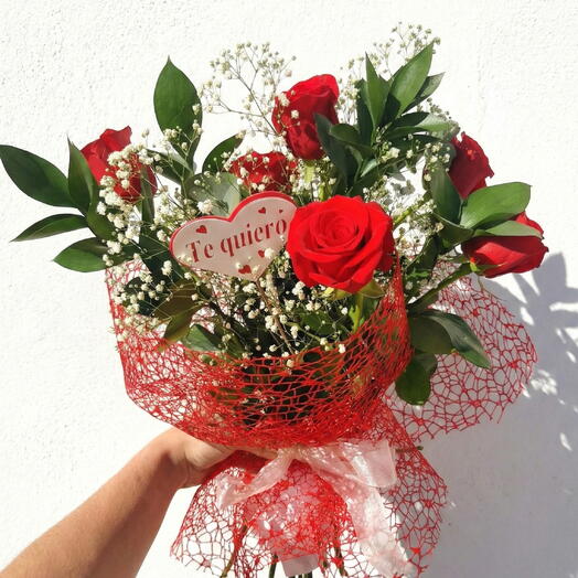 Ramo romantico 6 rosas