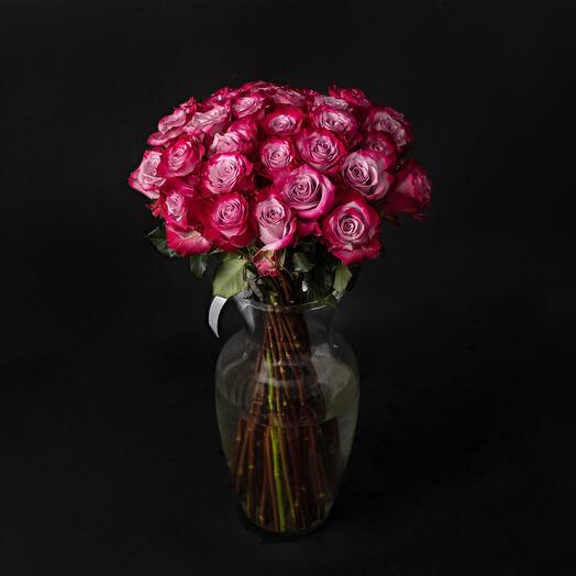 Ramo 50 rosas deep purple